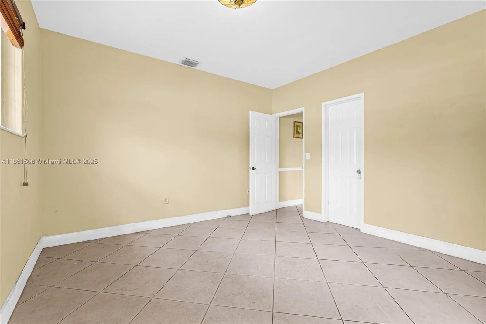 3635 SW 95th Ave