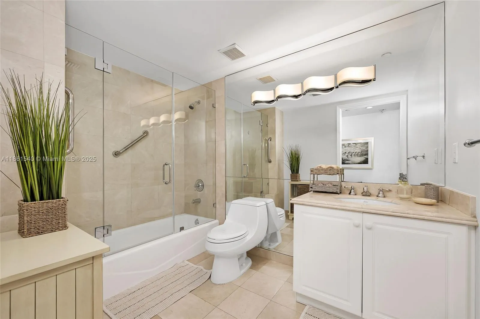 9559 Collins Ave, #S6-G