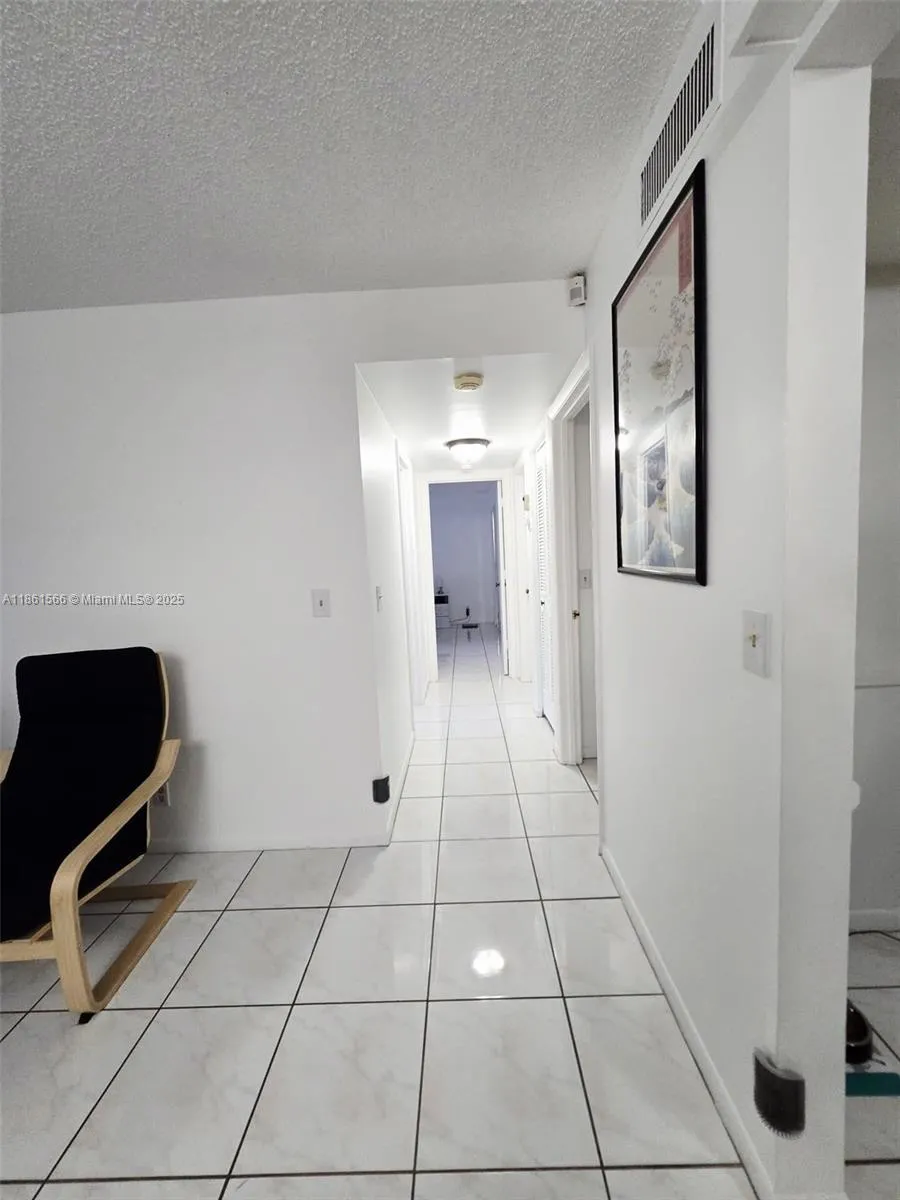 1102 Green Pine Blvd, #E2
