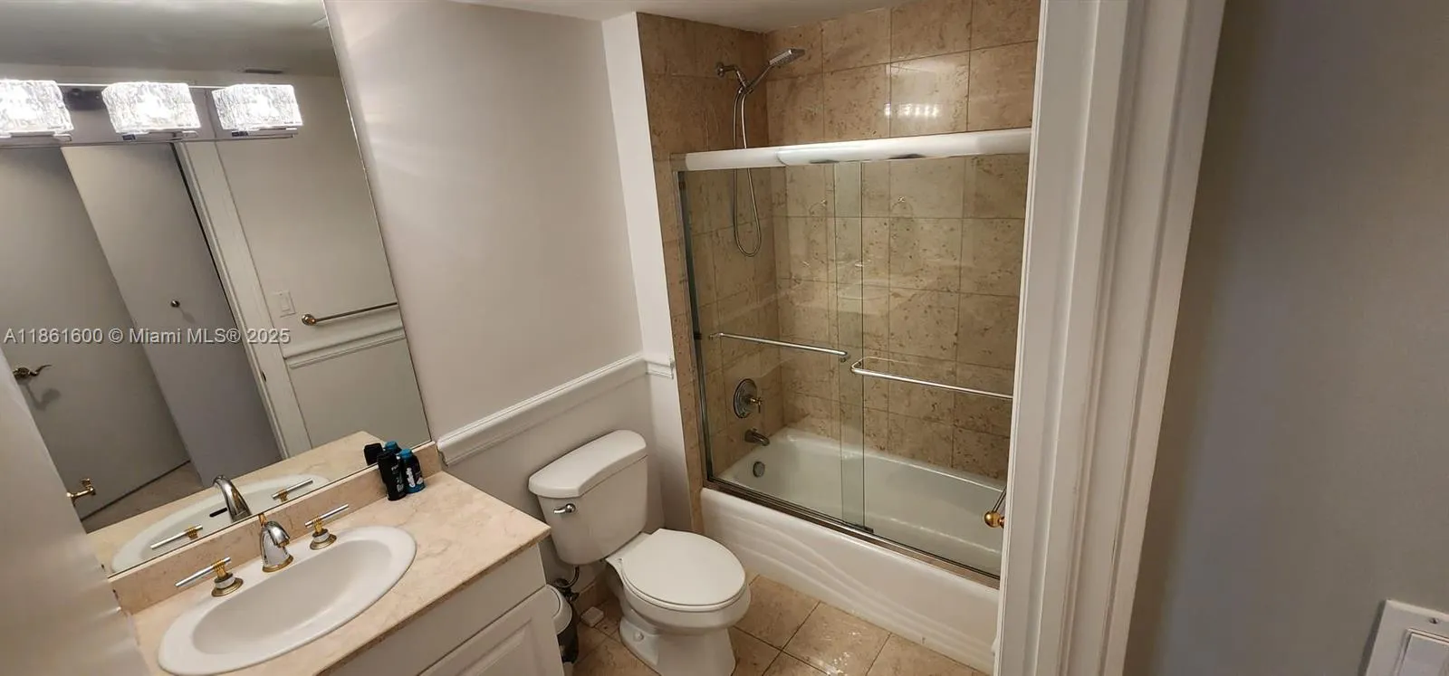 20201 E Country Club Dr, #2301