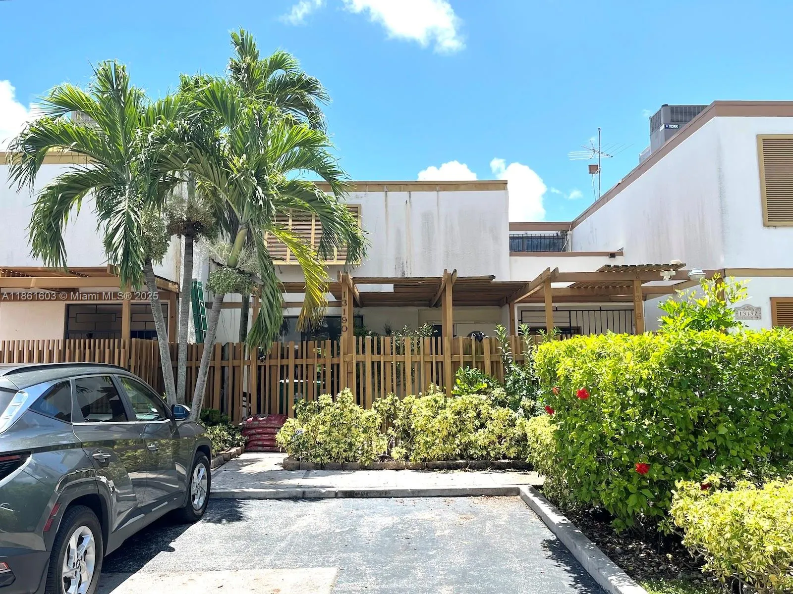 13190 SW 10th Ter
