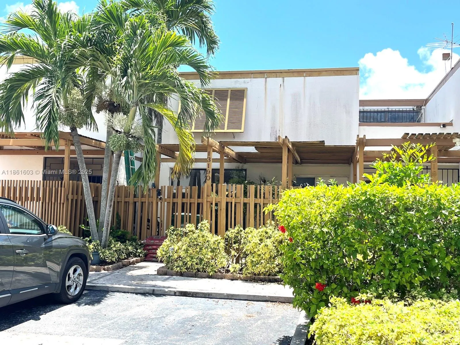 13190 SW 10th Ter