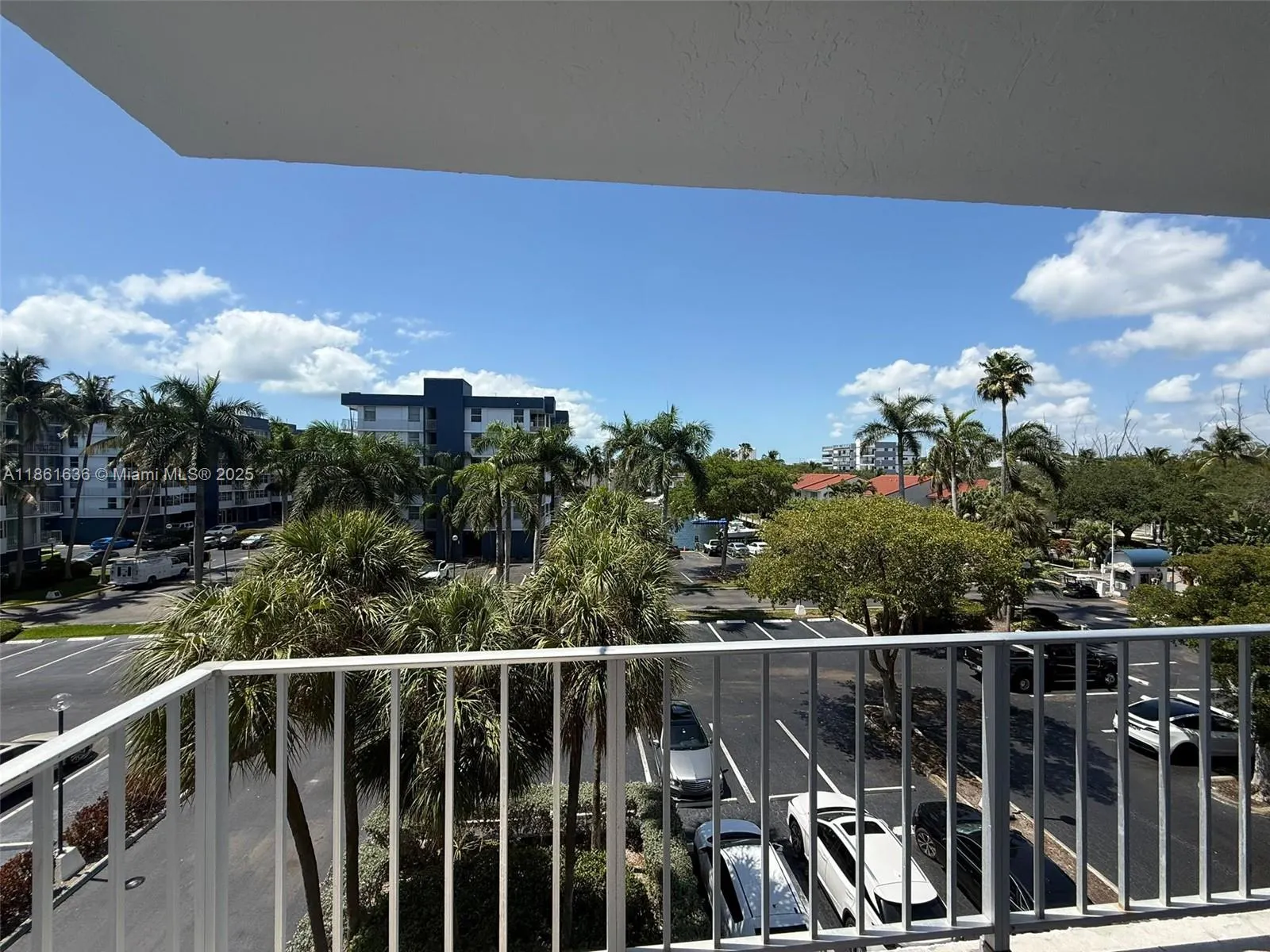 16546 NE 26th Ave, #4J