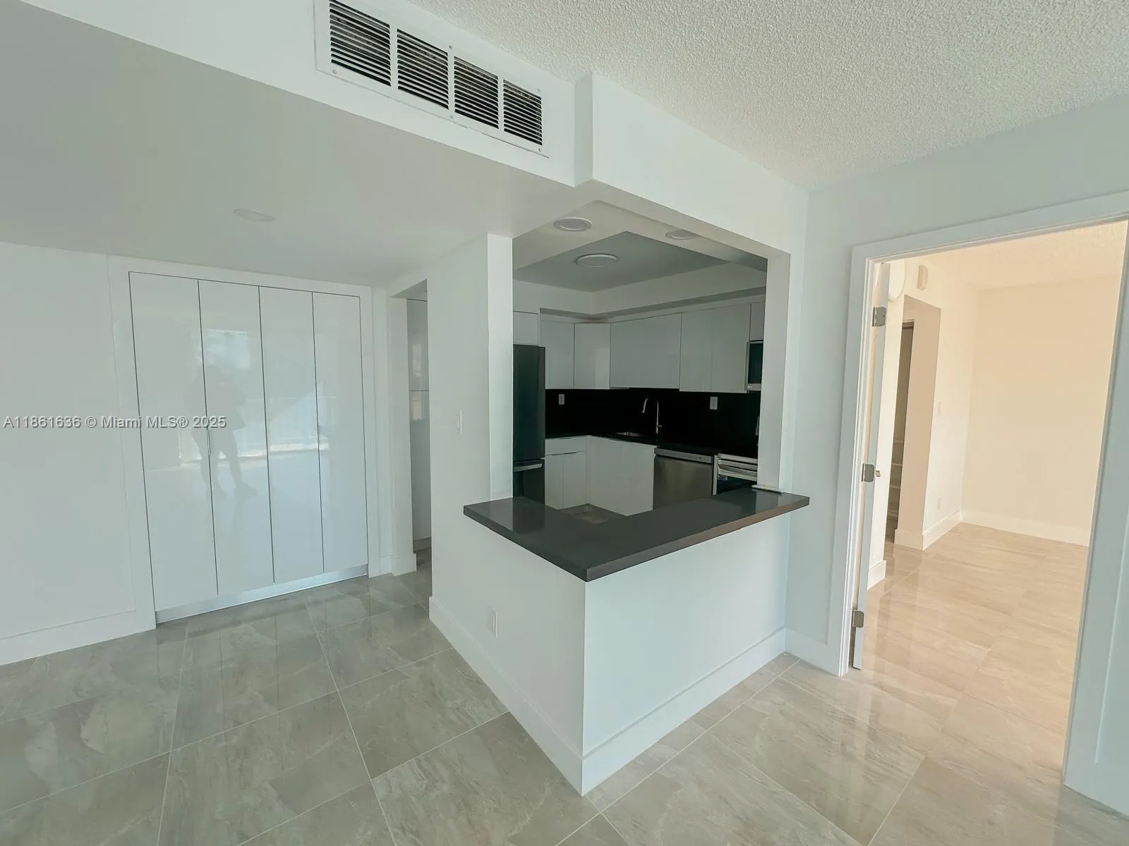 16546 NE 26th Ave, #4J