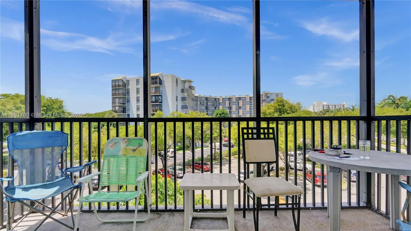 3101 N Country Club Dr, #401