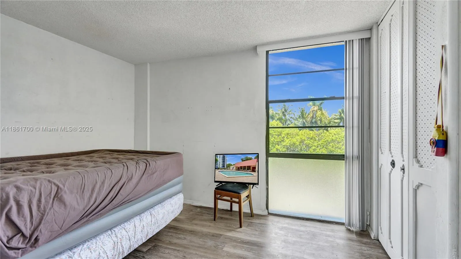 3101 N Country Club Dr, #401