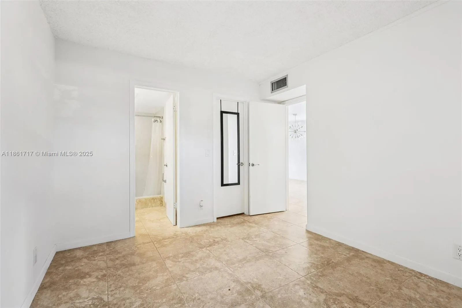 2000 S Federal Hwy, #109