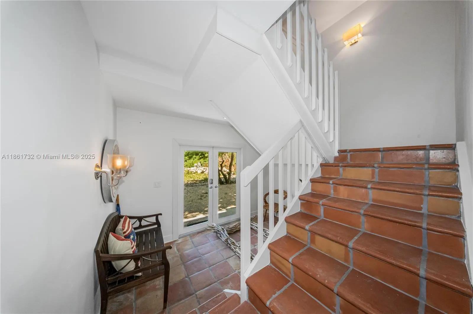 316 N Dr