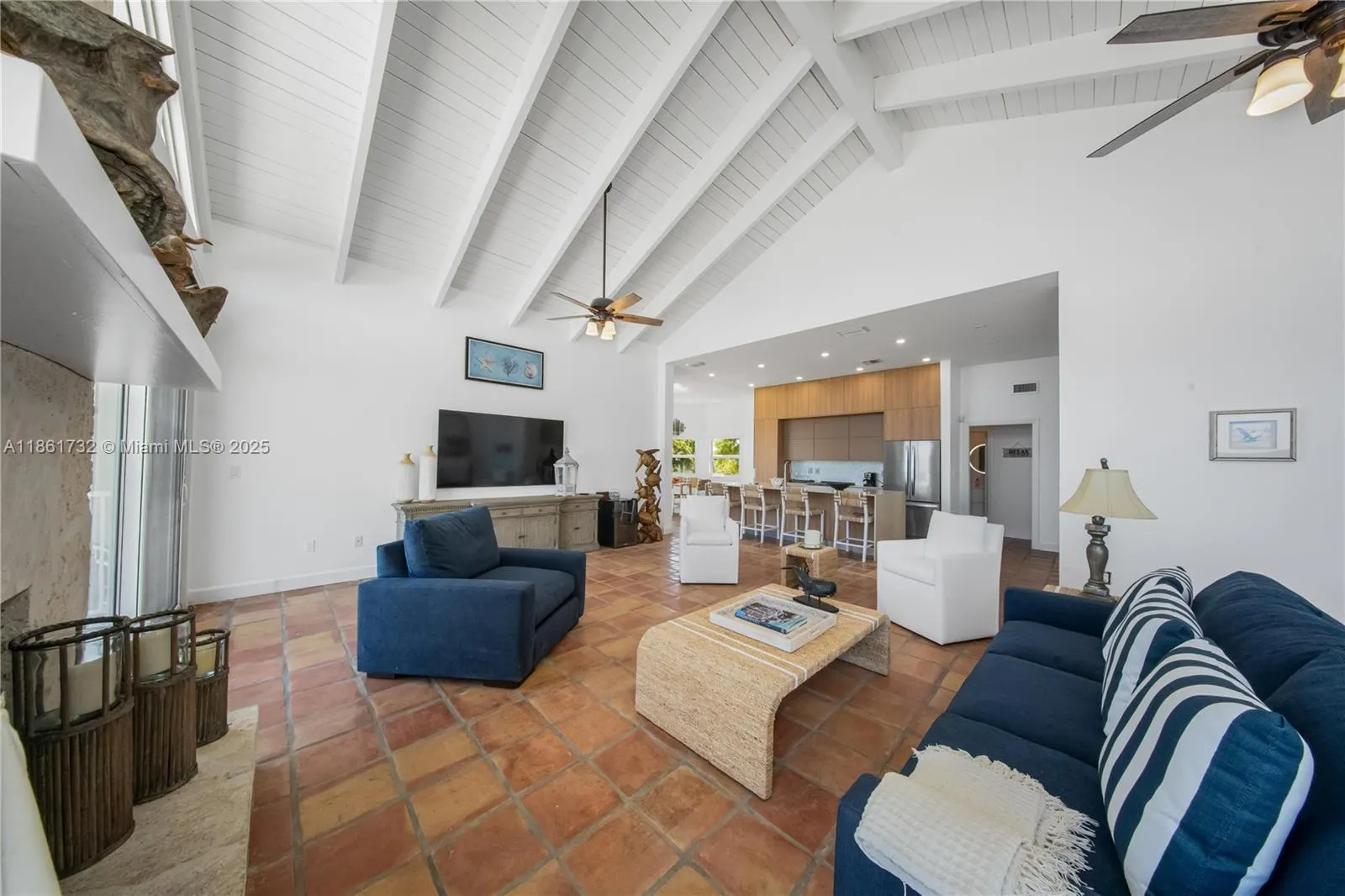 316 N Dr