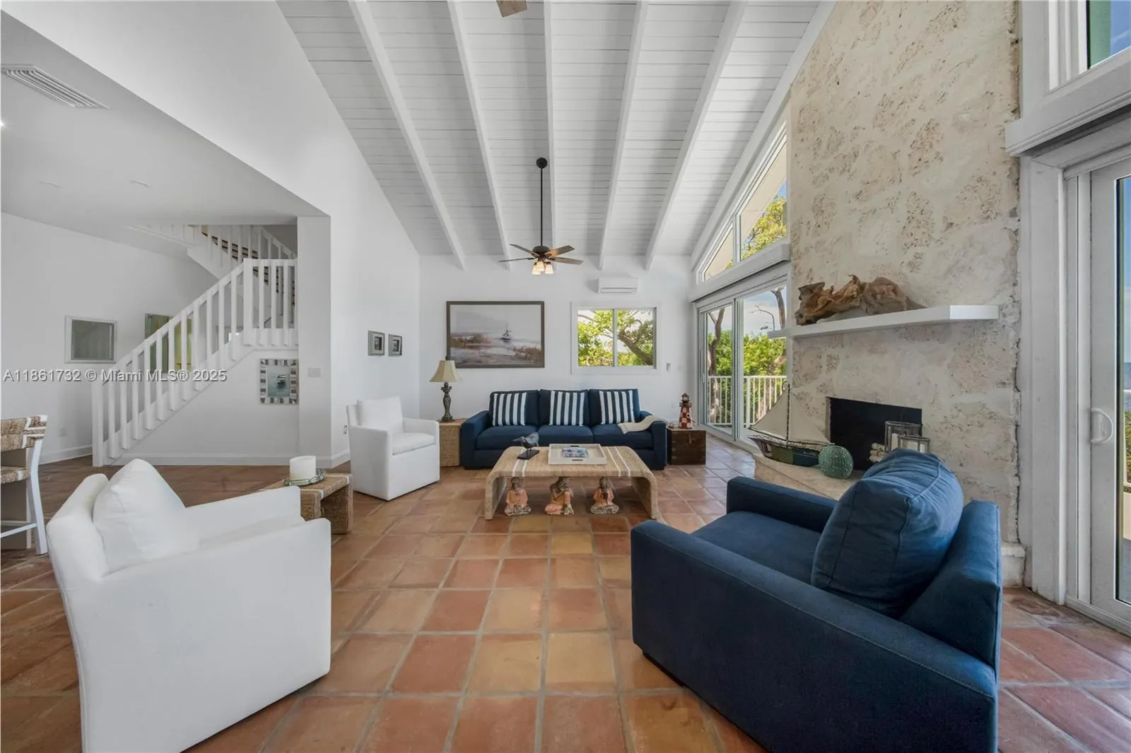 316 N Dr