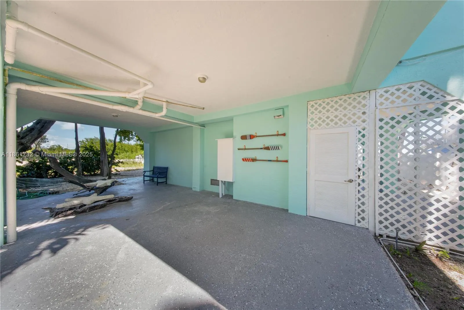 316 N Dr
