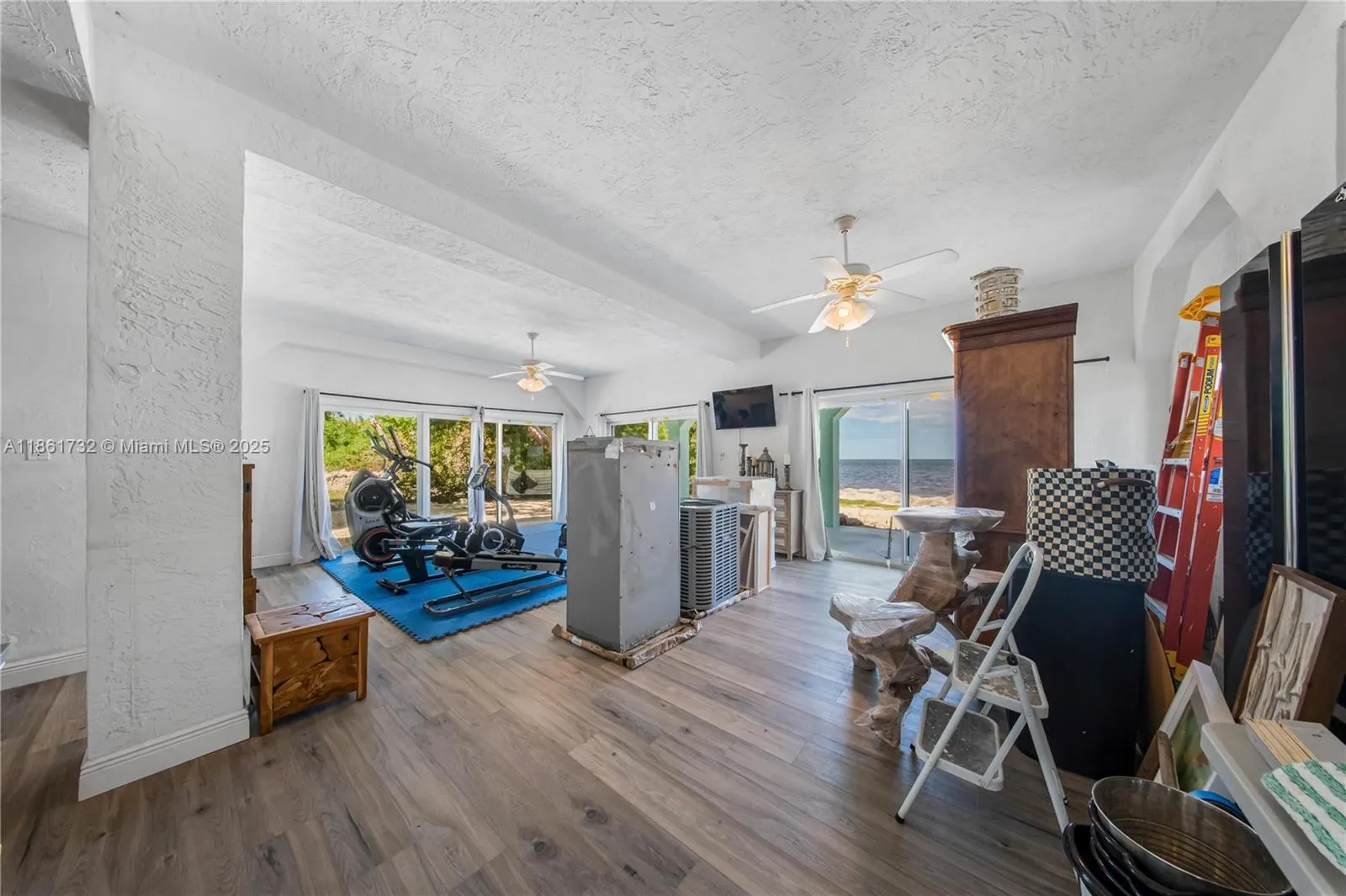 316 N Dr