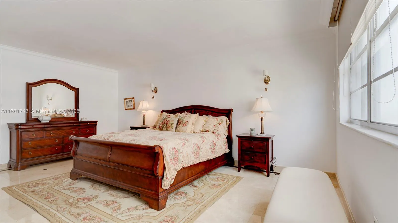 5640 Collins Ave, #6B