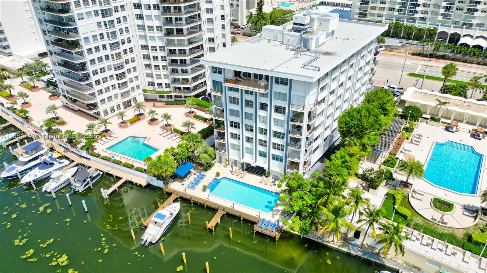 5640 Collins Ave, #6B