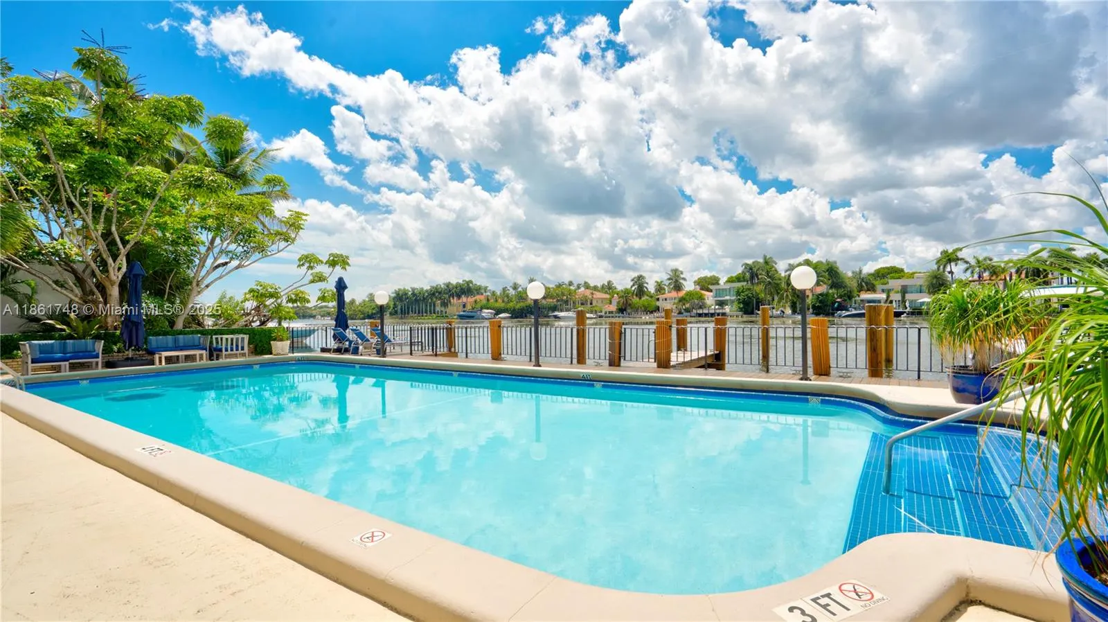 5640 Collins Ave, #6B