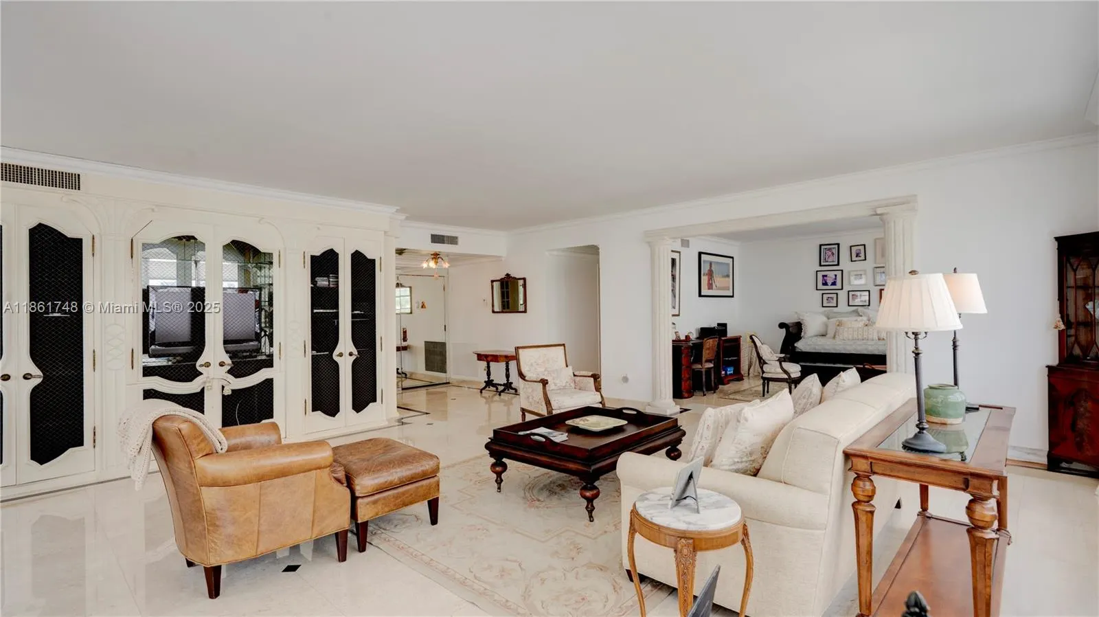 5640 Collins Ave, #6B