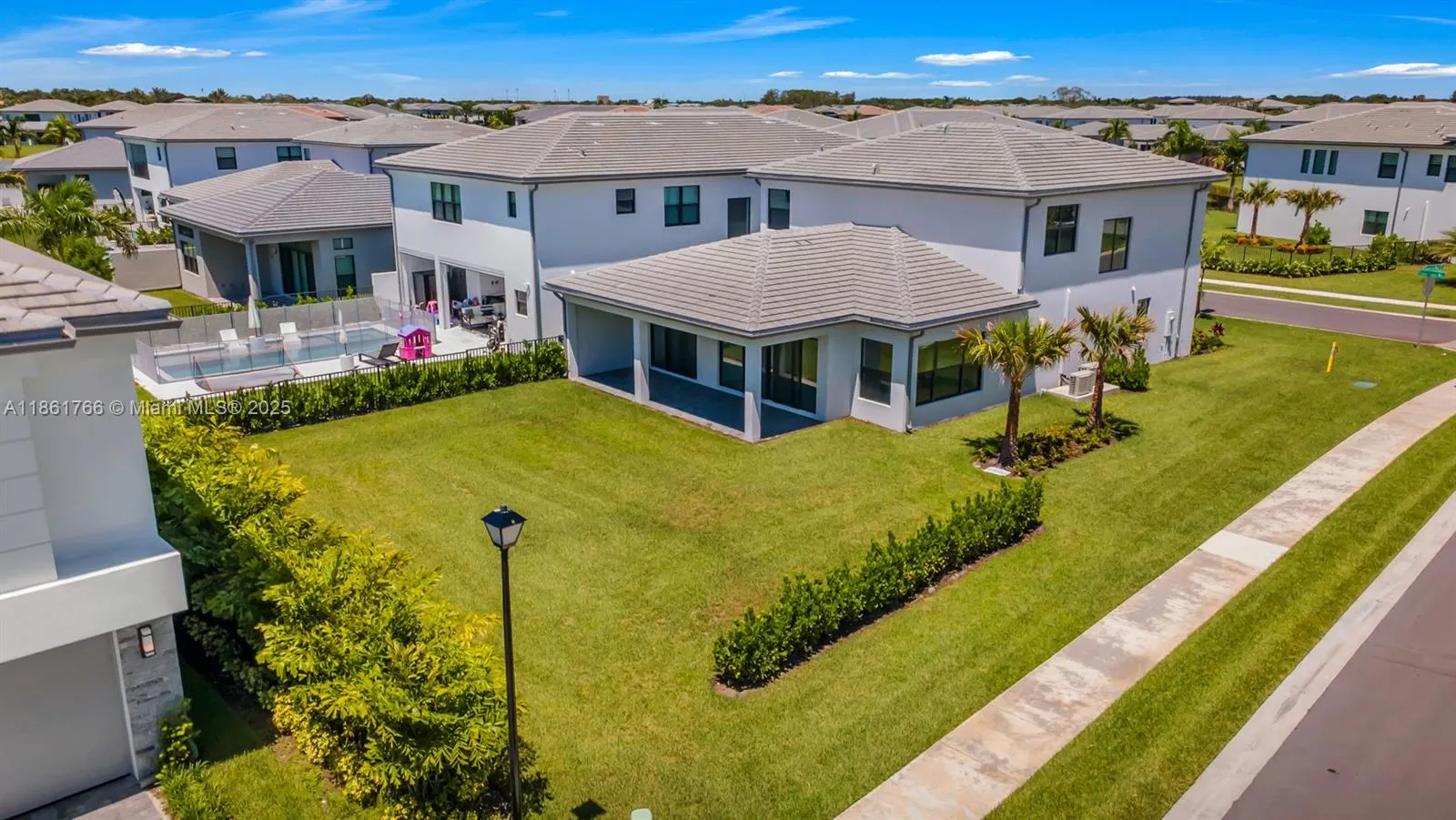 8286 Fishers Island Way