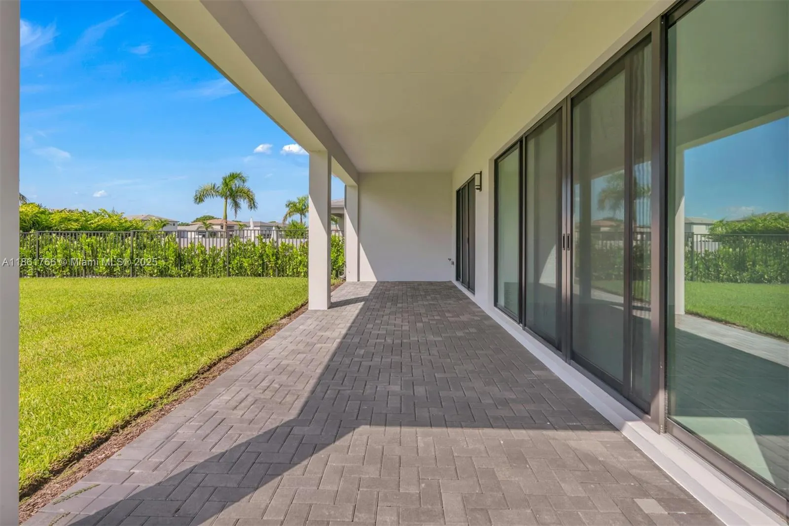 8286 Fishers Island Way