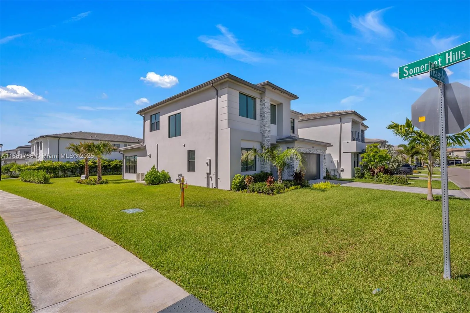 8286 Fishers Island Way