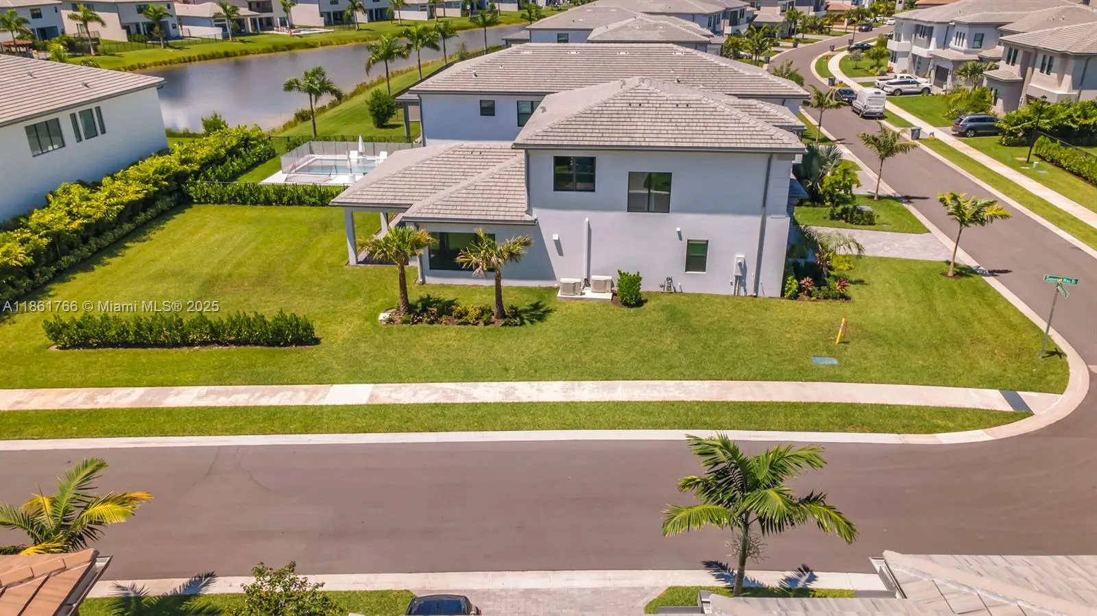 8286 Fishers Island Way
