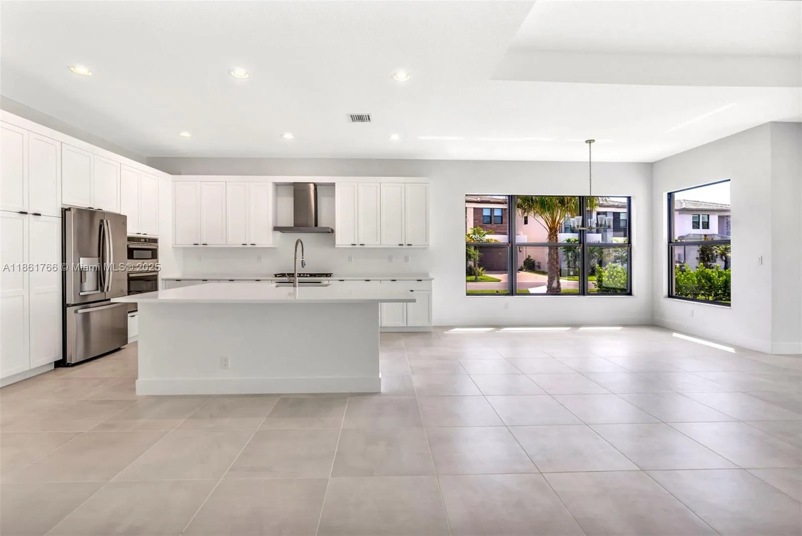 8286 Fishers Island Way