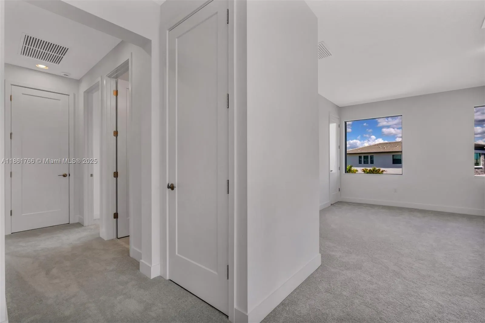 8286 Fishers Island Way