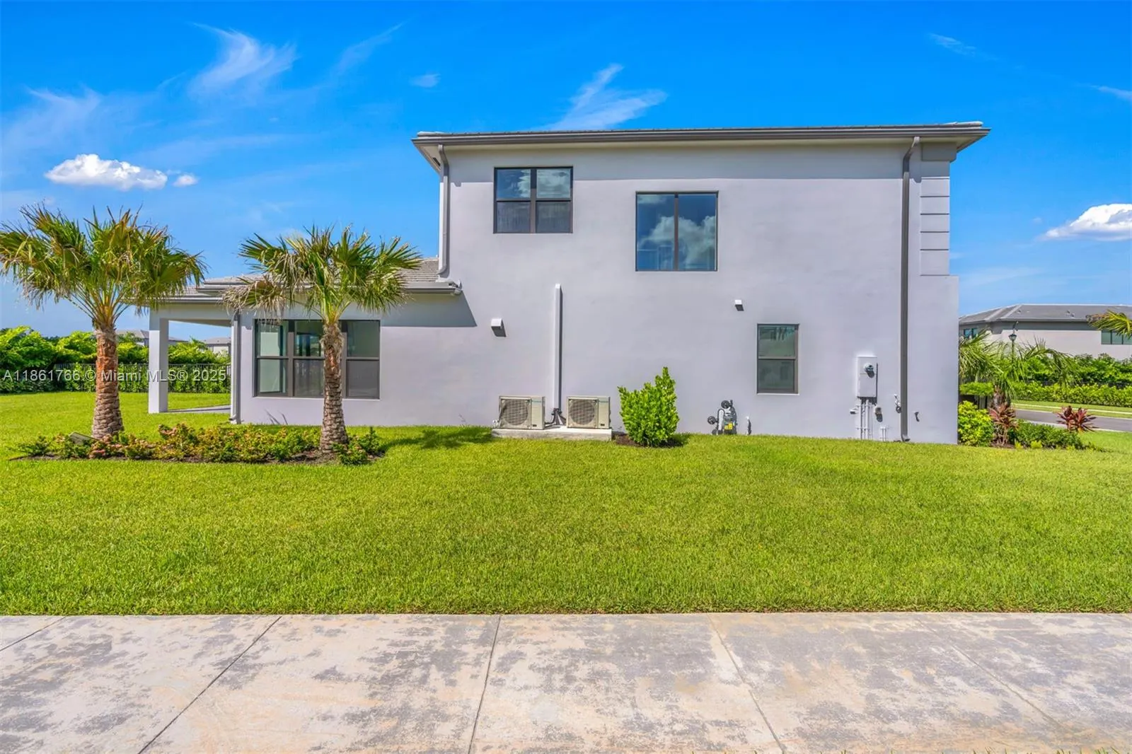 8286 Fishers Island Way
