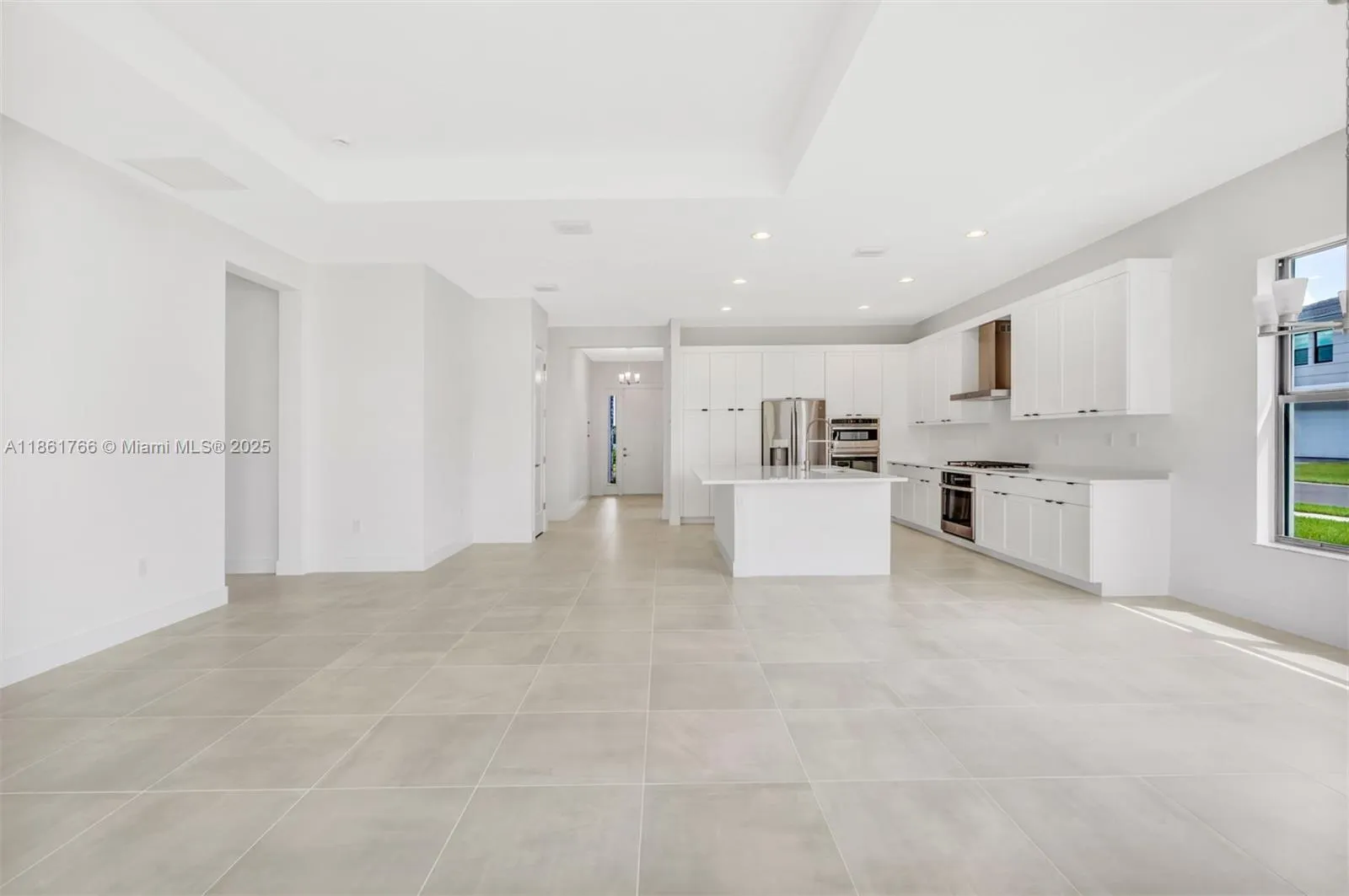 8286 Fishers Island Way
