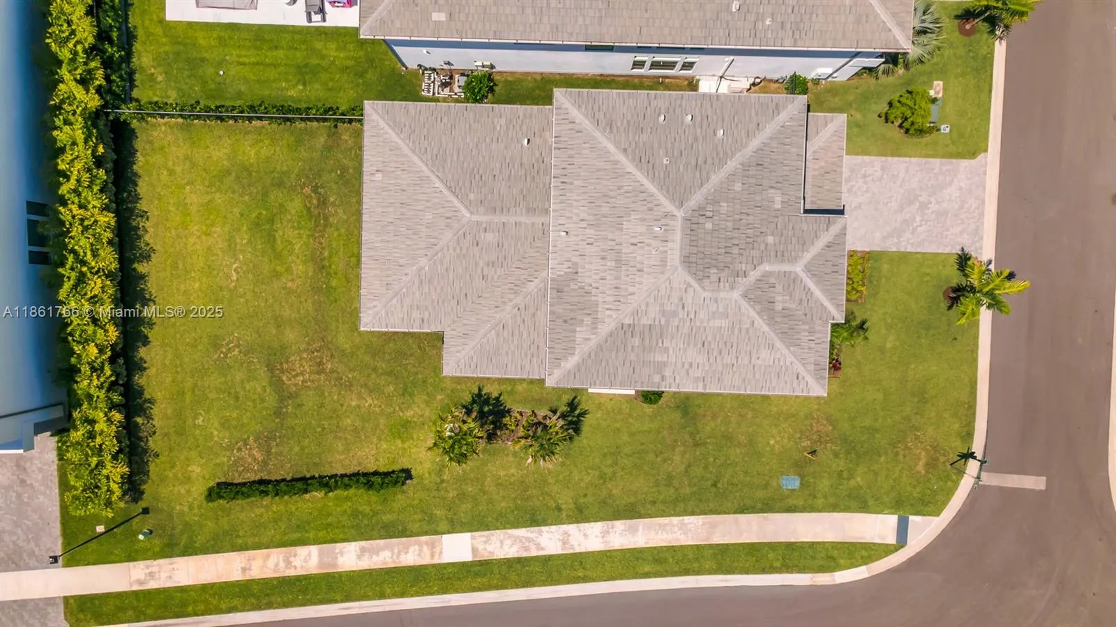 8286 Fishers Island Way