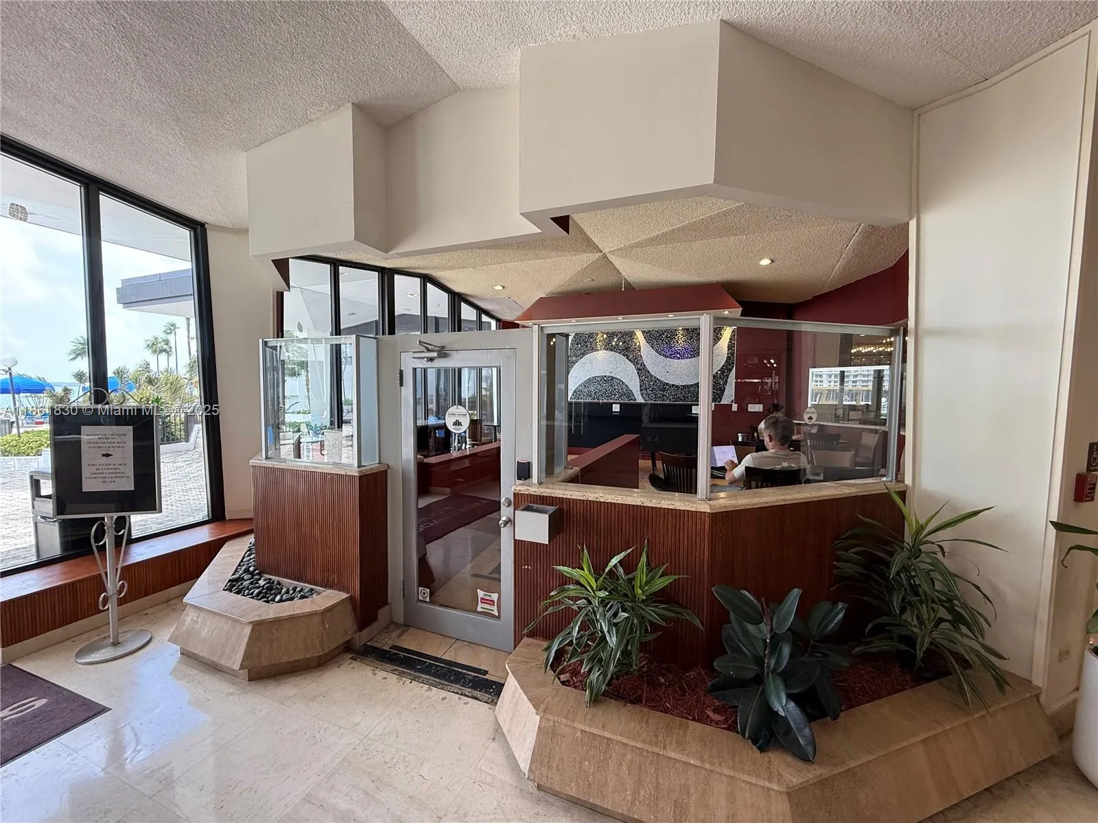 801 Brickell Bay Dr, #2064