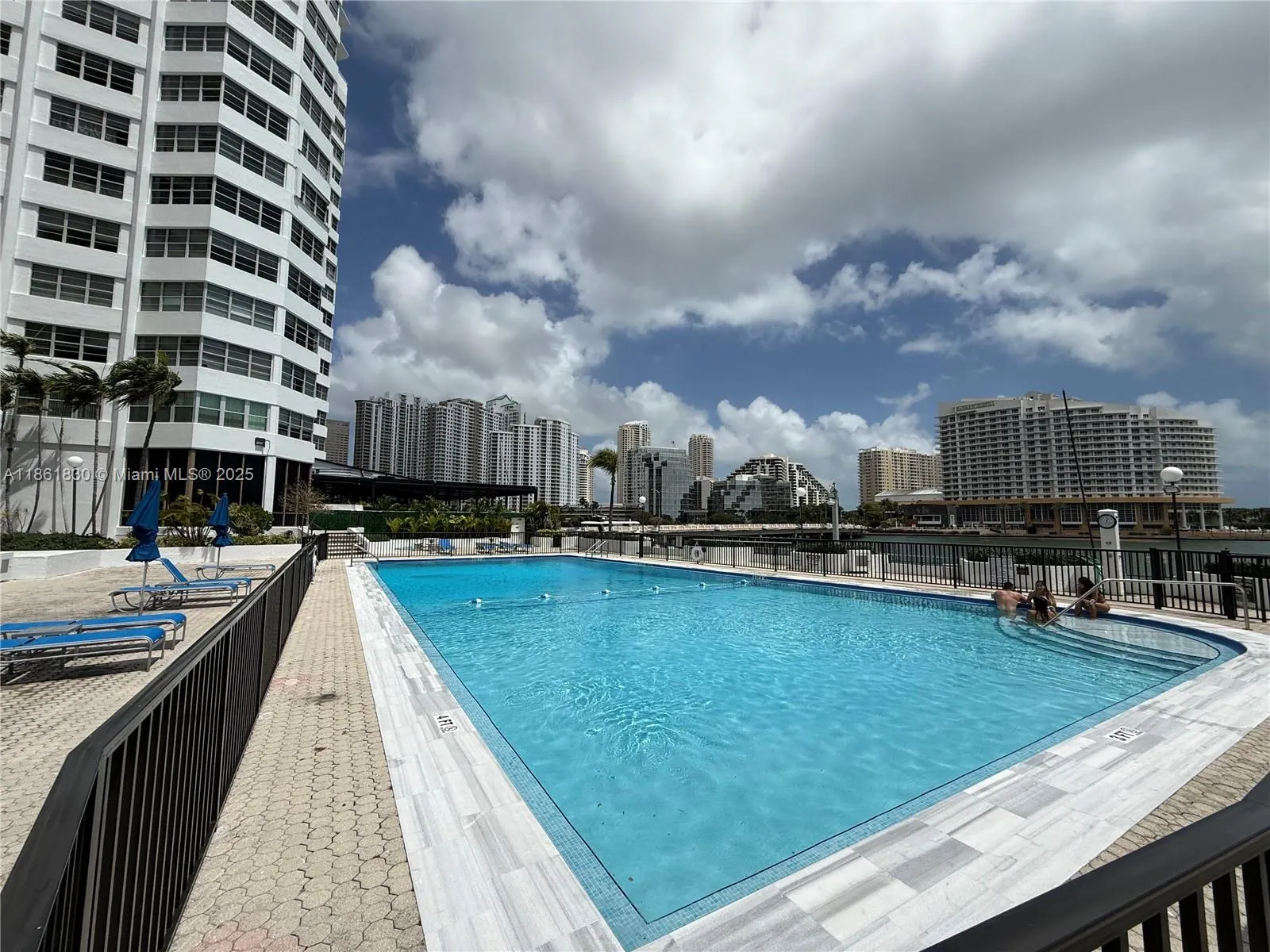 801 Brickell Bay Dr, #2064