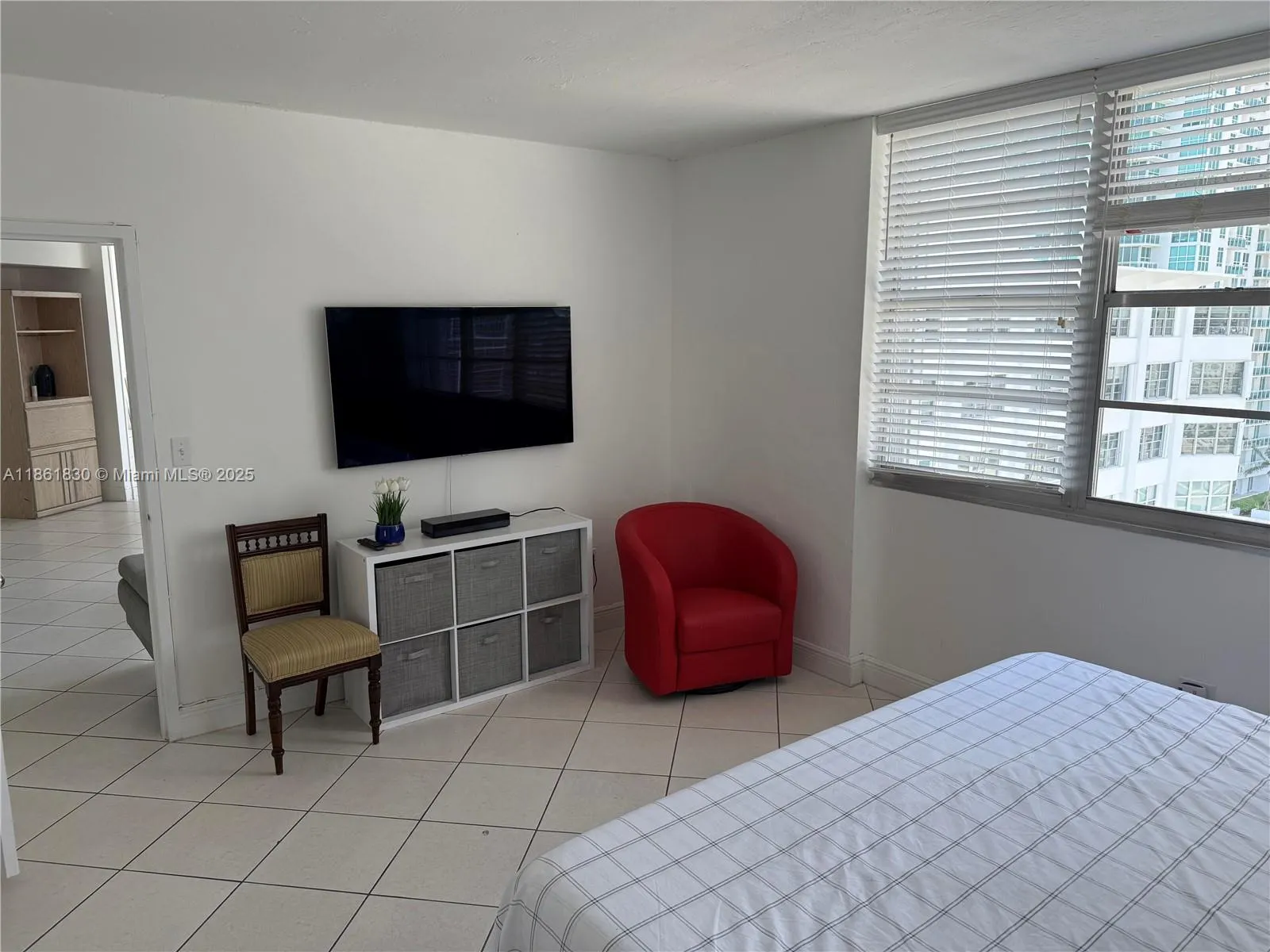 801 Brickell Bay Dr, #2064