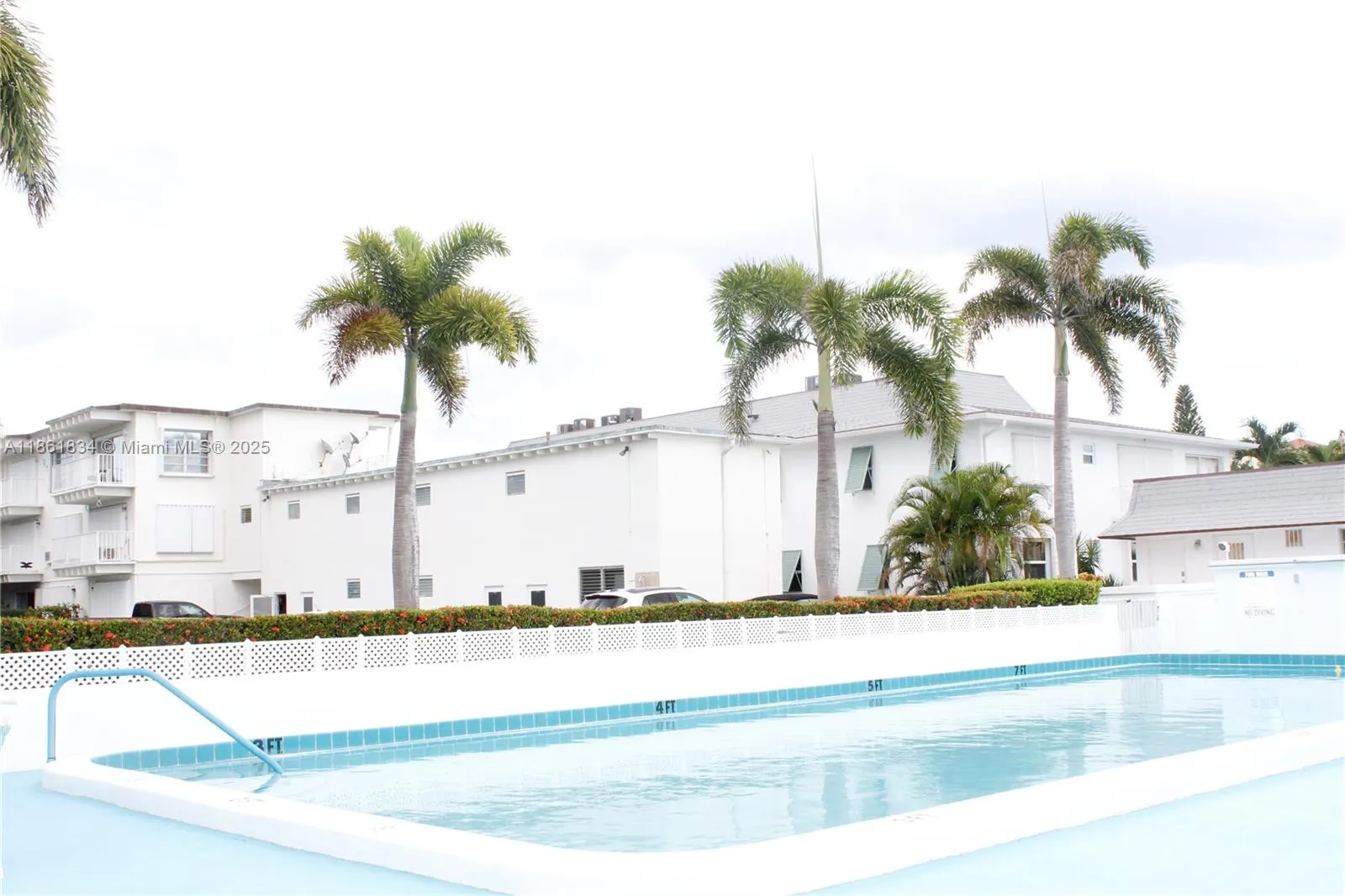 4001 S Ocean Blvd, #103