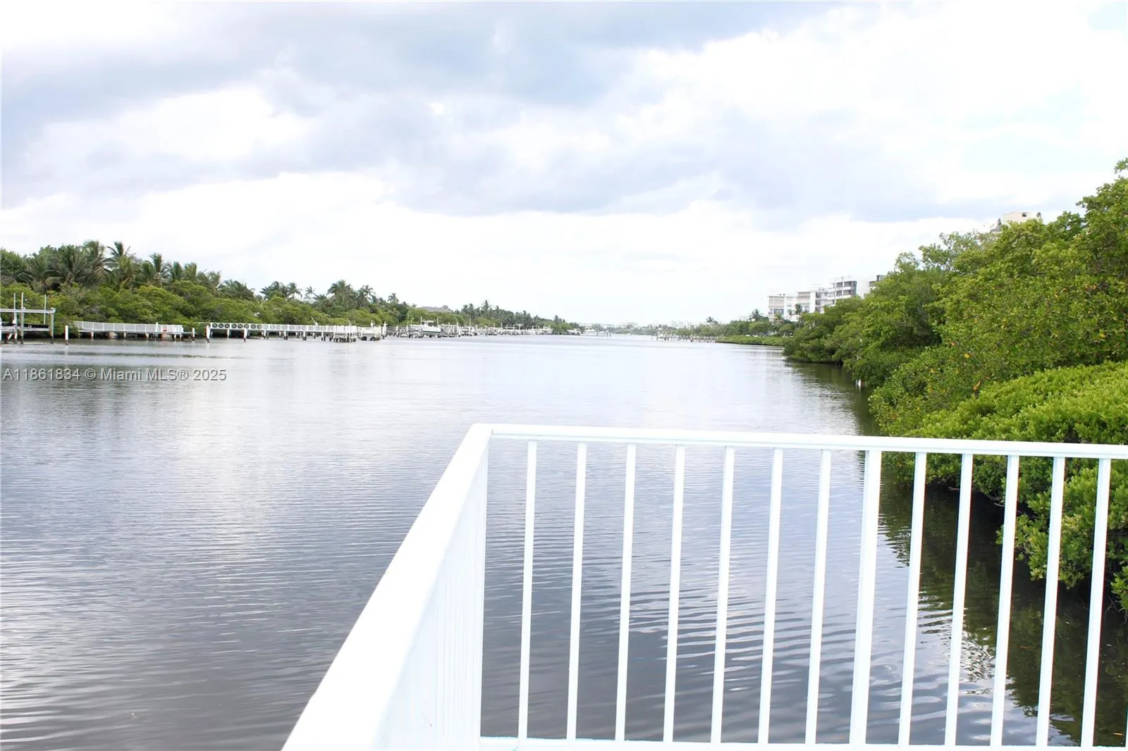 4001 S Ocean Blvd, #103