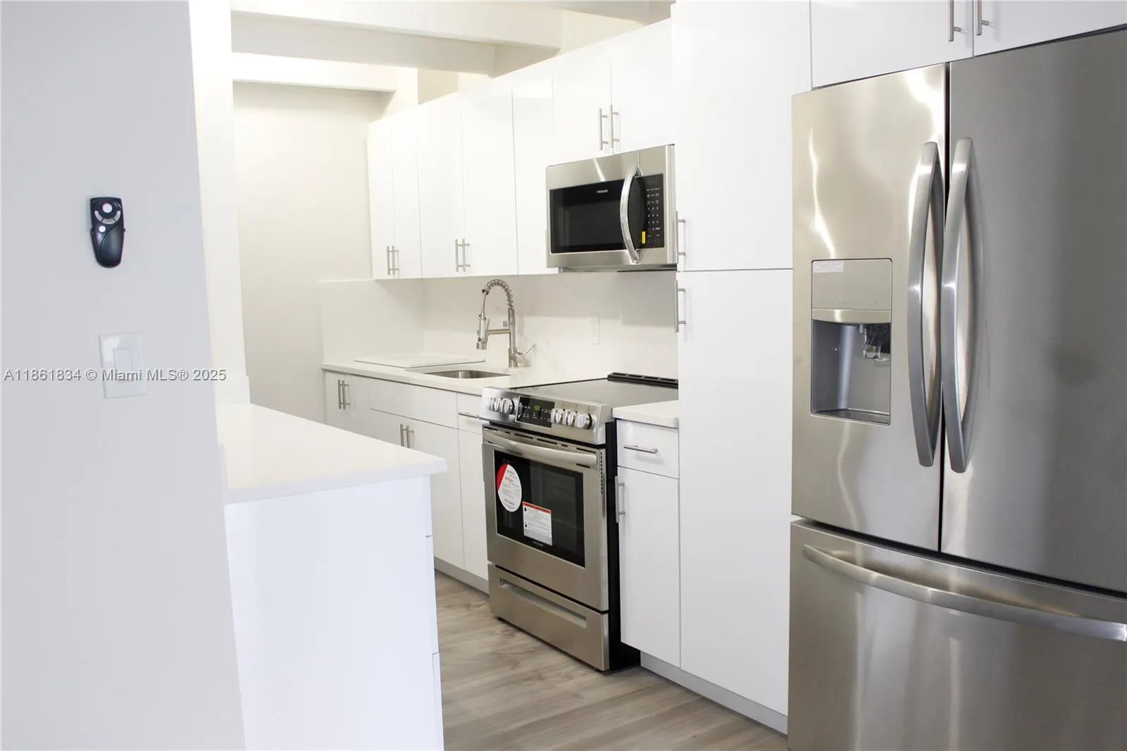 4001 S Ocean Blvd, #103