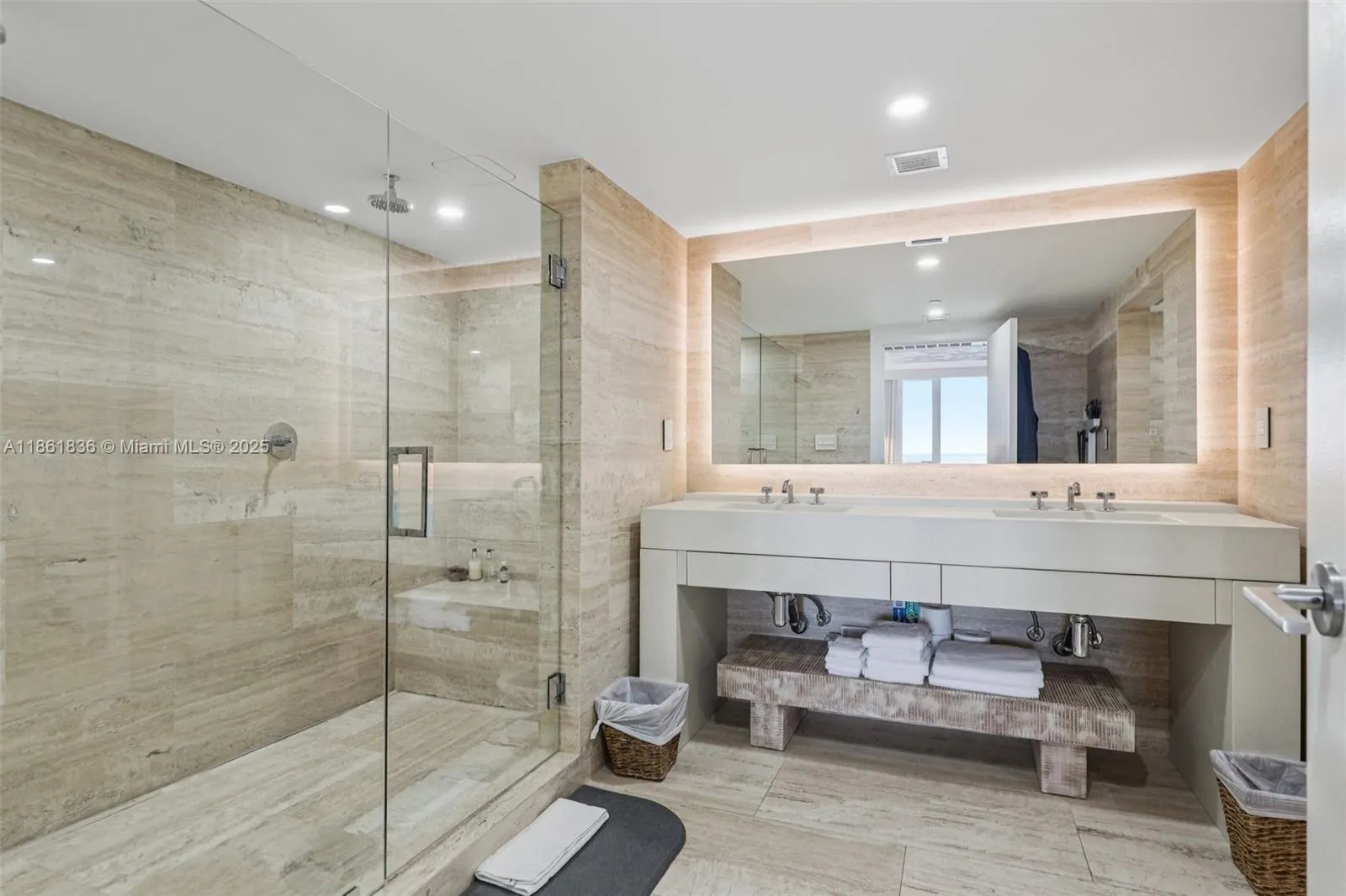 102 24th St, #1440