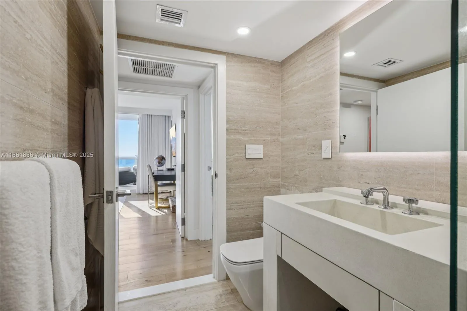 102 24th St, #1440