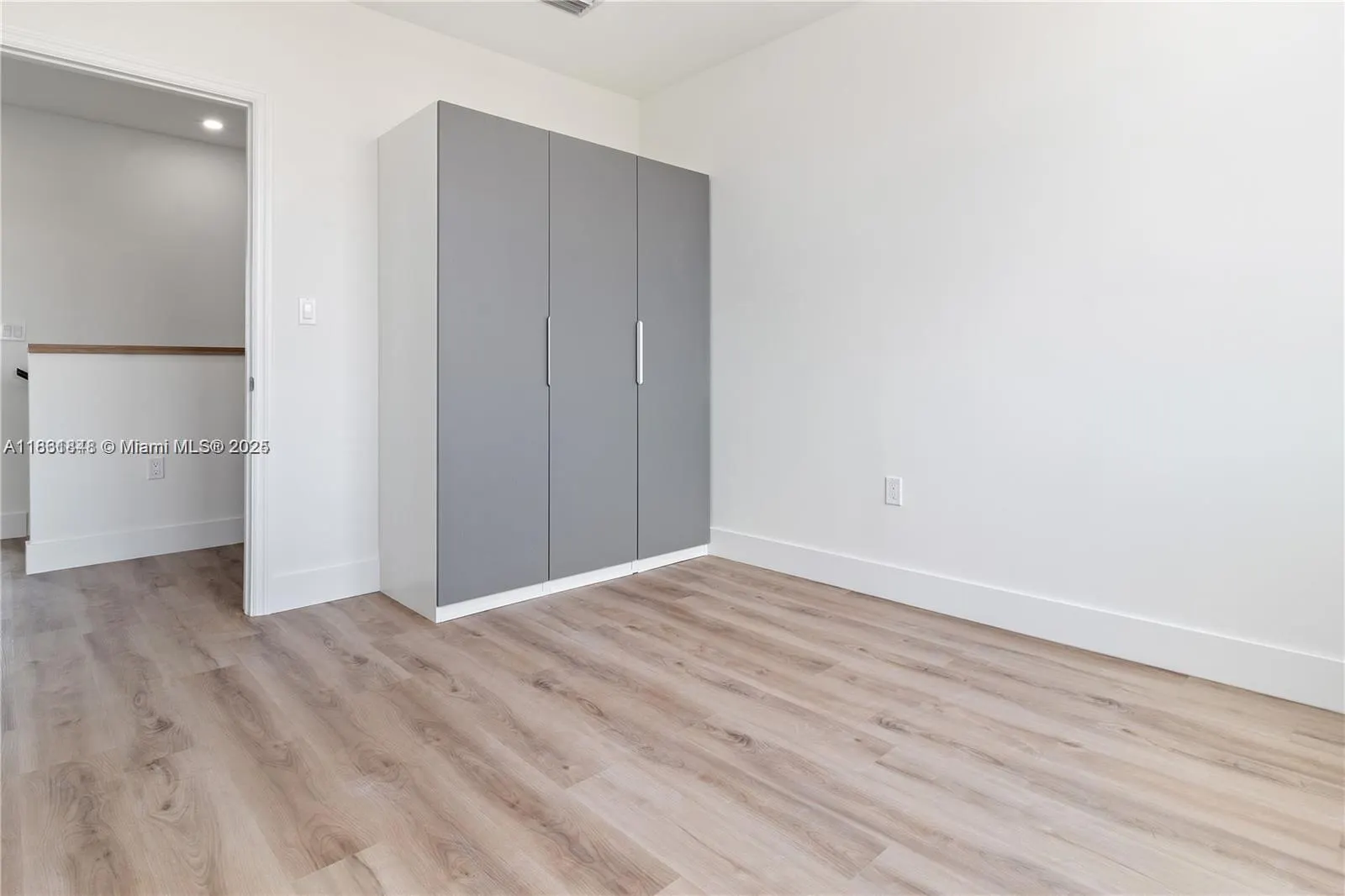 135 SW 114th Ave, #2