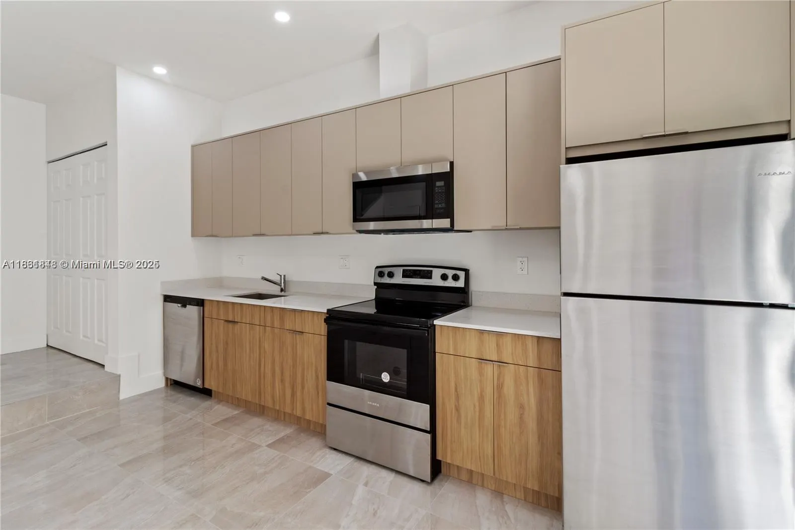 135 SW 114th Ave, #2