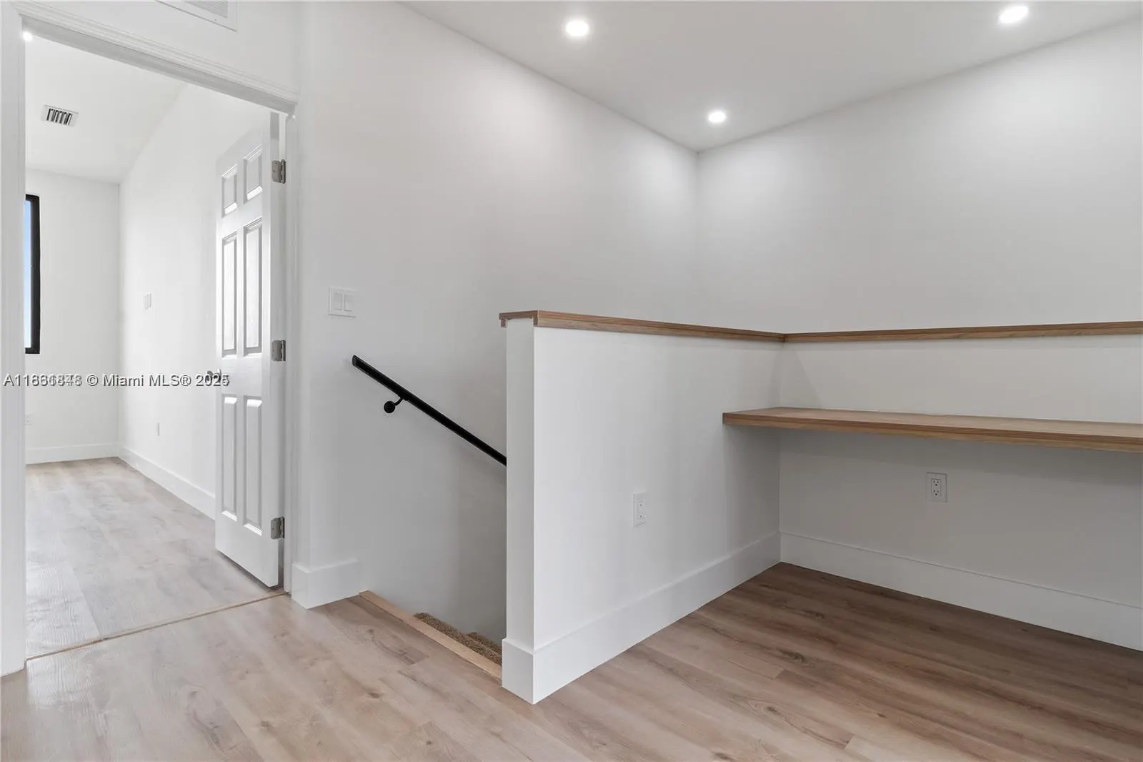 135 SW 114th Ave, #2