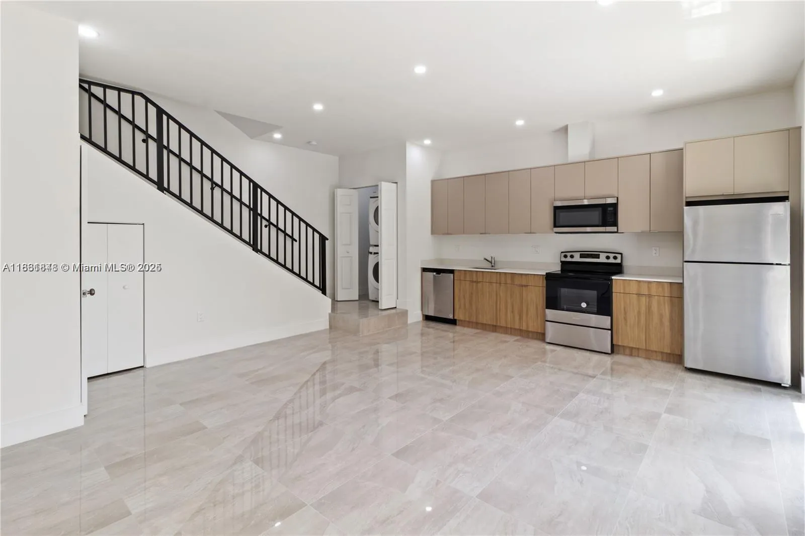 135 SW 114th Ave, #2