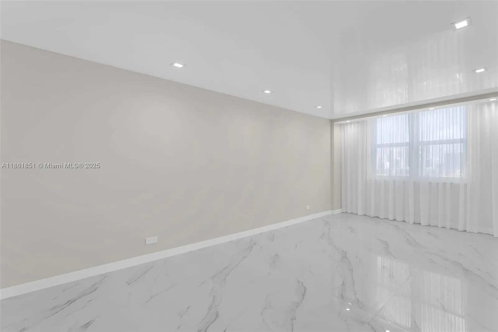 251 174th St, #1414