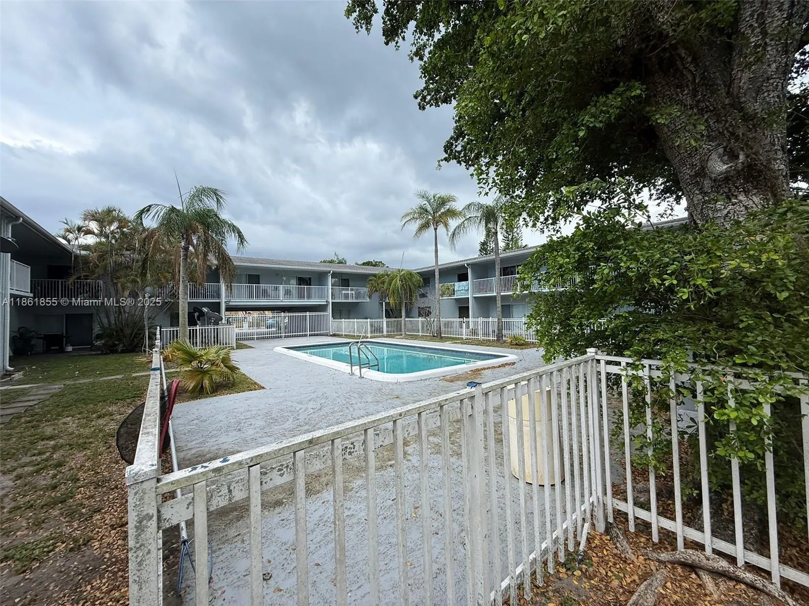 4271 NW 5th St, #253