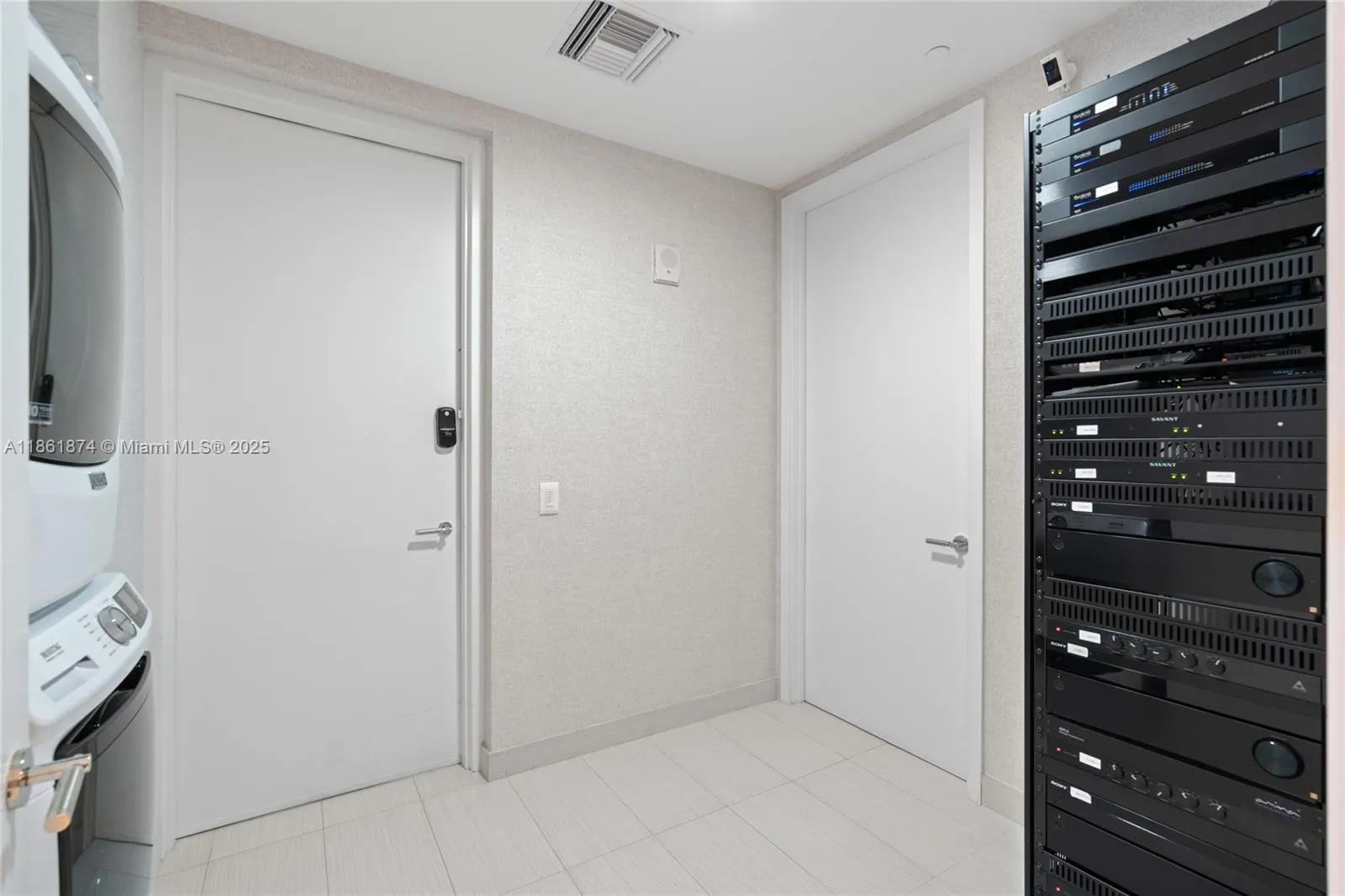9349 Collins Ave, #303