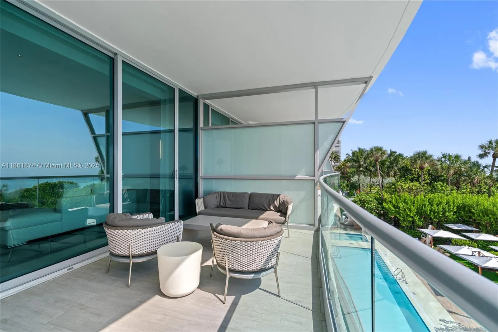9349 Collins Ave, #303