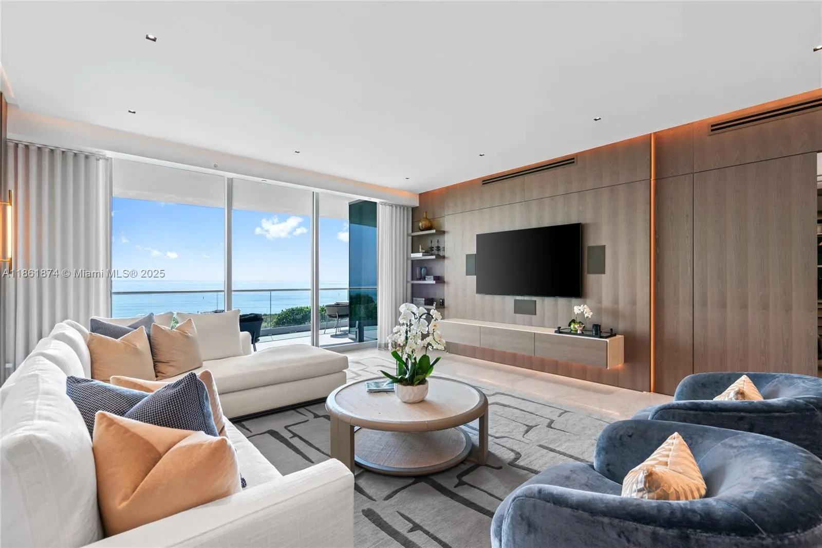 9349 Collins Ave, #303