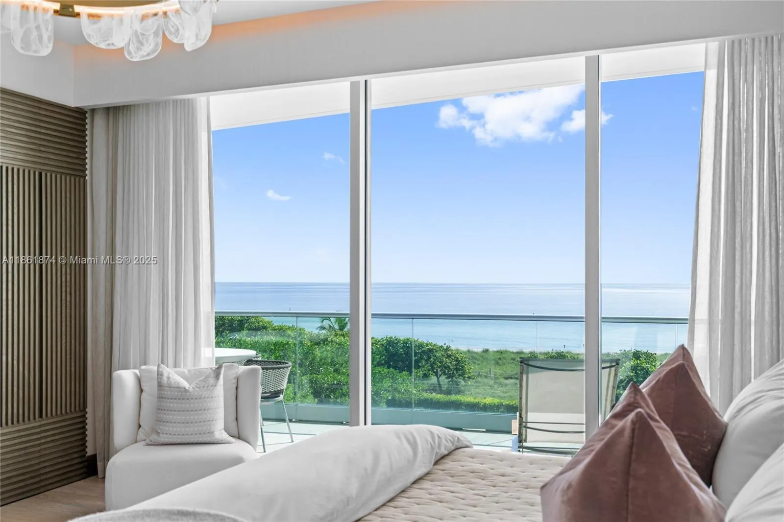 9349 Collins Ave, #303