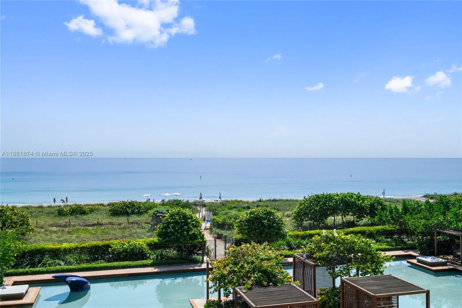 9349 Collins Ave, #303
