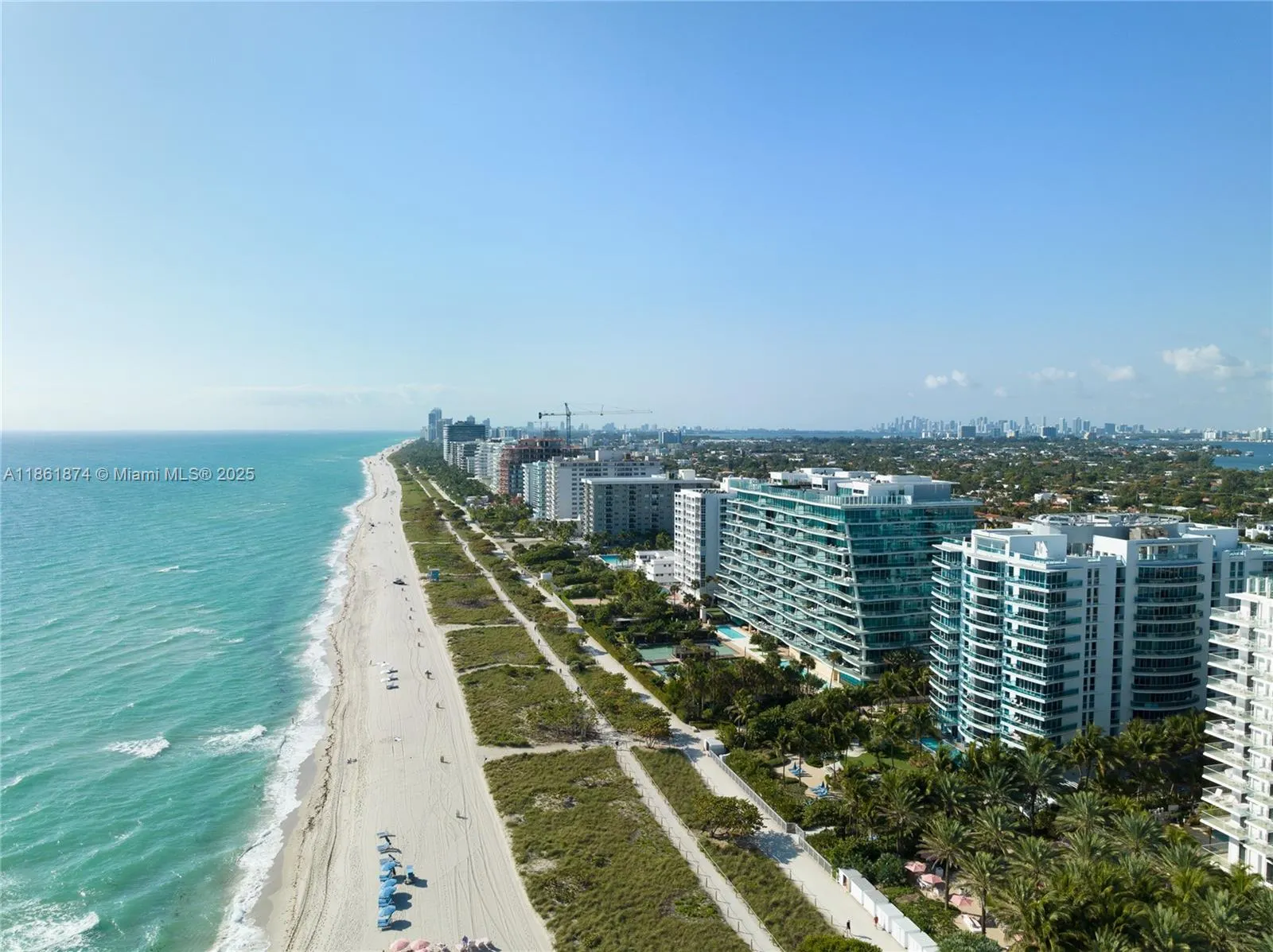 9349 Collins Ave, #303