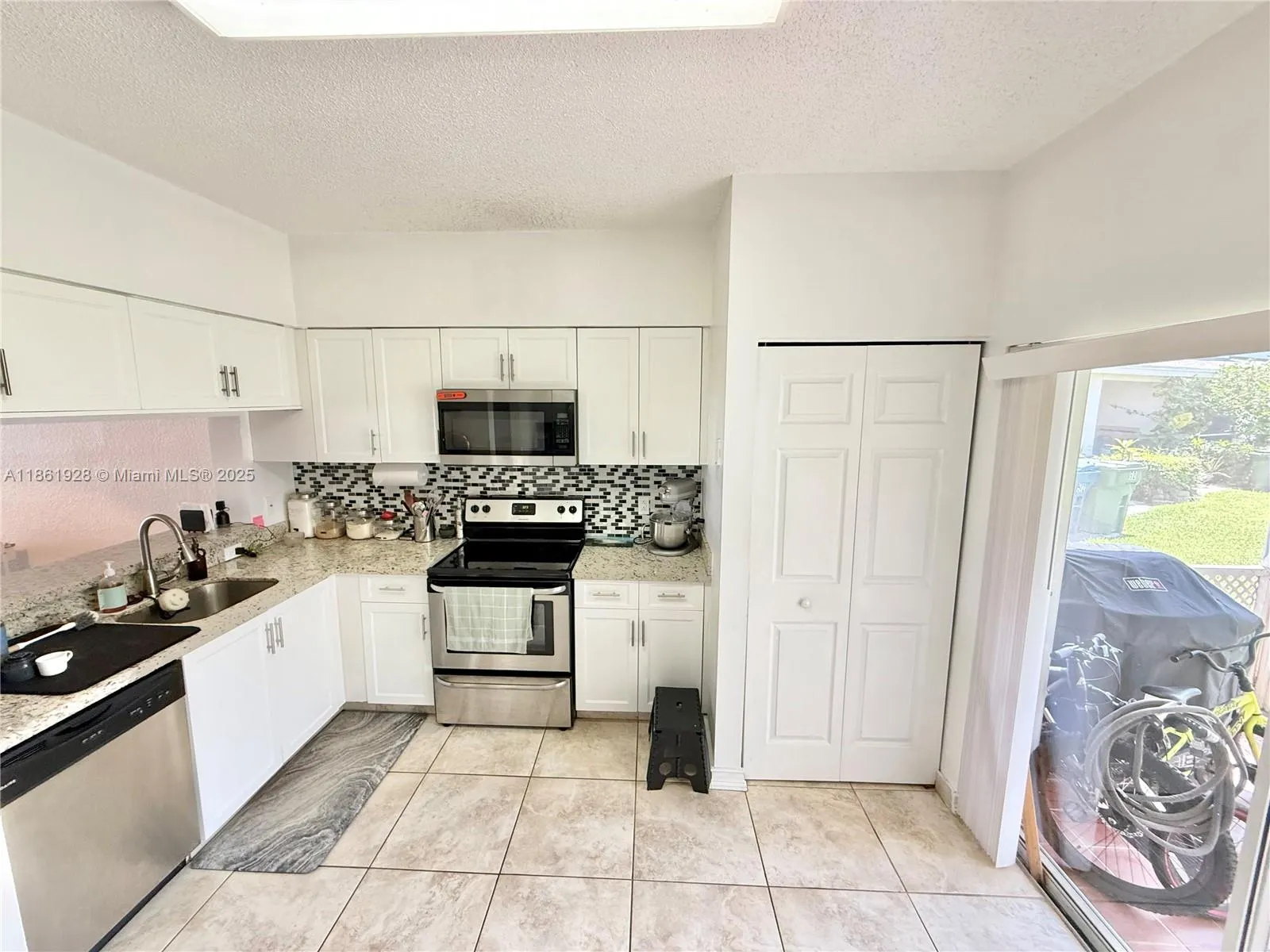 70 Whitehead Cir, #70